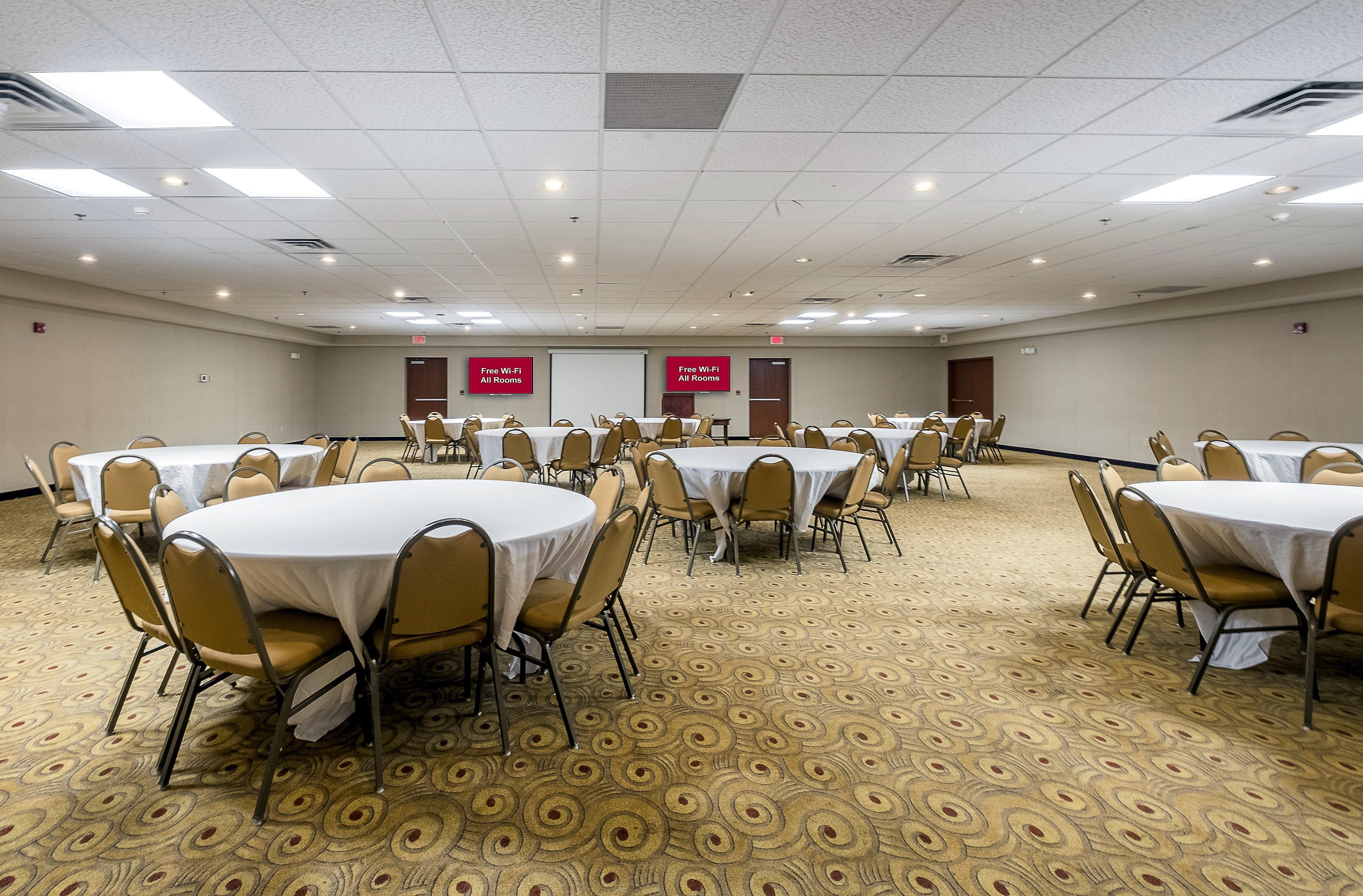 Red Roof Inn Hartford- New Britain Bagian luar foto